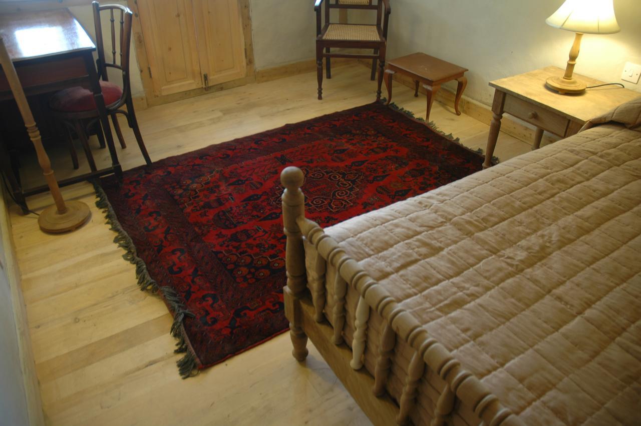 Serena Khaplu Palace Exteriör bild