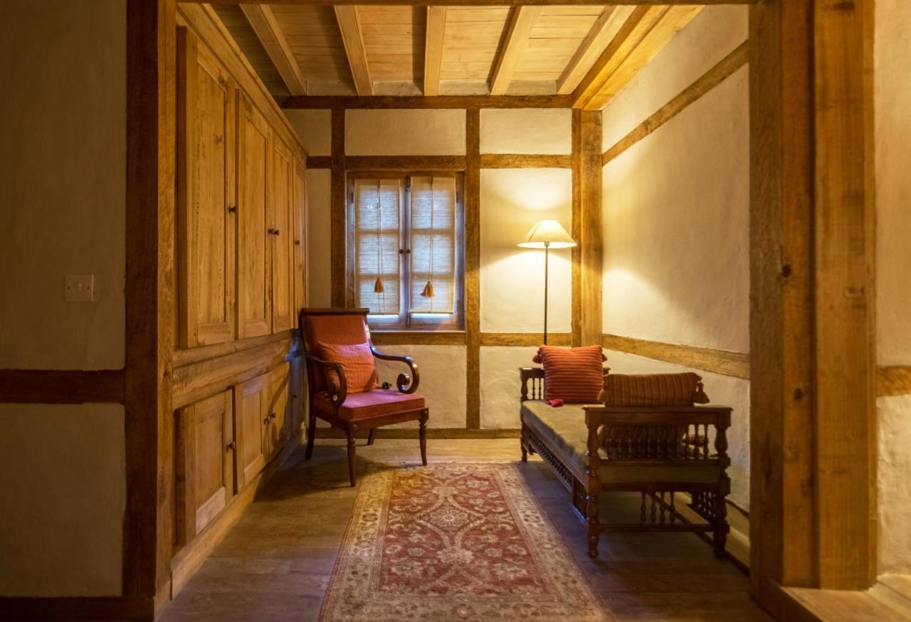 Serena Khaplu Palace Exteriör bild